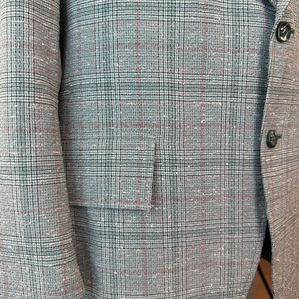 Tan and green plaid men's blazer - Picture 4 of 7